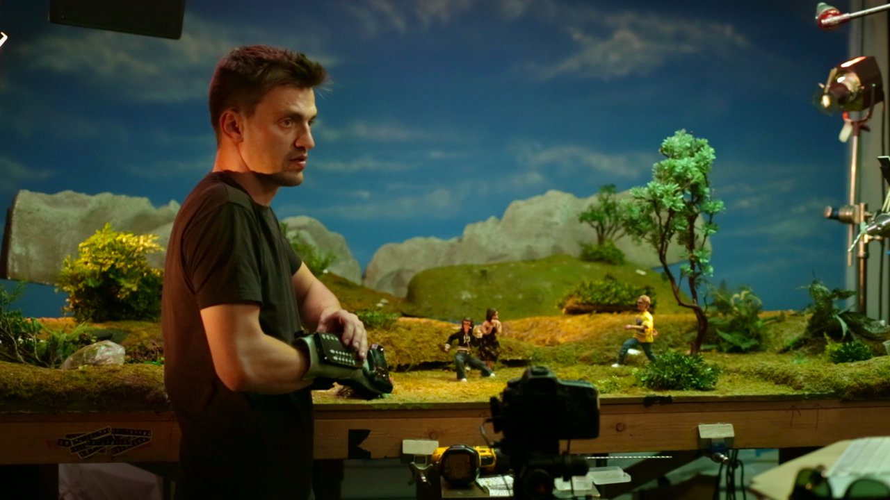 This guy hacked a NES Power Glove to help with Stop Motion This guy hacked a NES Power Glove to help with Stop Motion